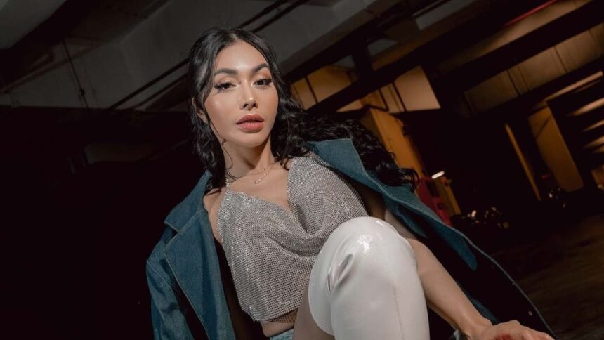 Aku Ressa Rizky Rosano Anak Kandung, Benarkan Denada Masih Punya Satu Anak?