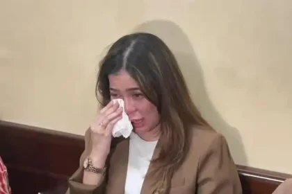 Tangis di Balik Sidang, Dokter Kamelia Ungkap Beban Berat Dampingi Ammar Zoni: Kalau Aku Tinggalin, Siapa yang Urus Dia?