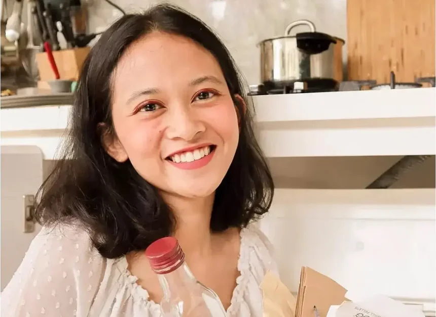 Prof Anhar Gonggong dan Hotman Paris Minta Kewarganegaraan Dwi Sasetyaningtyas Dicabut